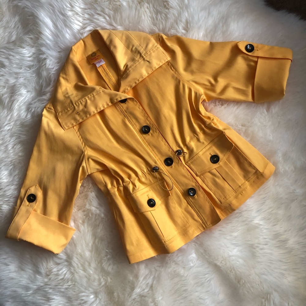 Half Sleeve Yellow Jacket